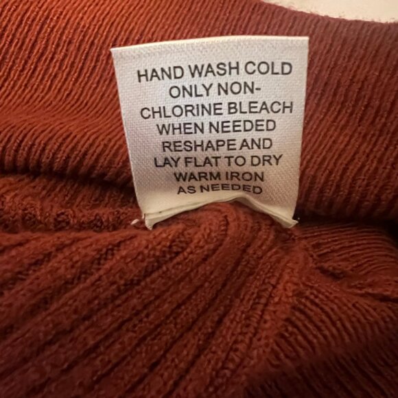 Truth by Republic Rust Ribbed Button Front Cardigan Size Small - Picture 3 of 8